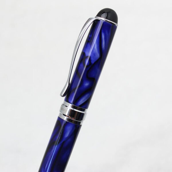 Blue Metal Fountain Pen – Modern Design