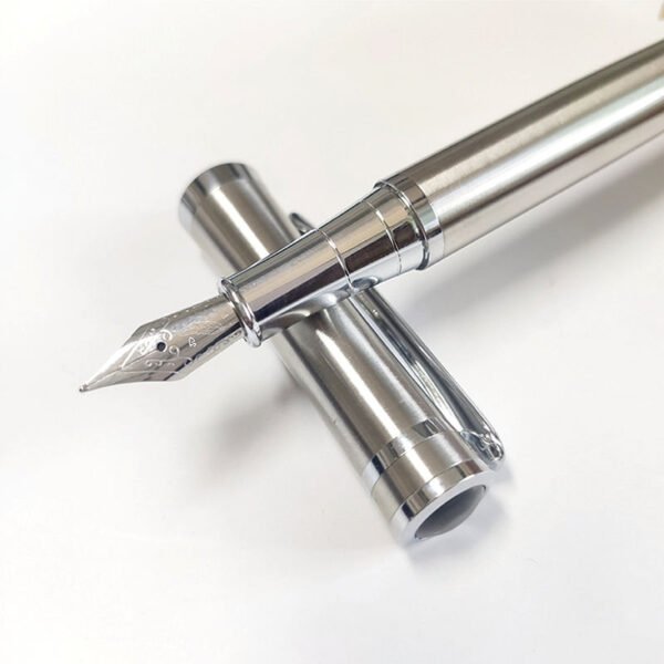 3035 Gold-Tone Steel Fountain Pen