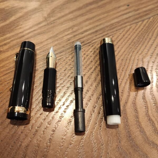 Gold-Trim Fountain Pen – Fine Nib