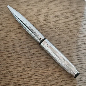 Twist-Action Metal Gel Pen – Refillable Design