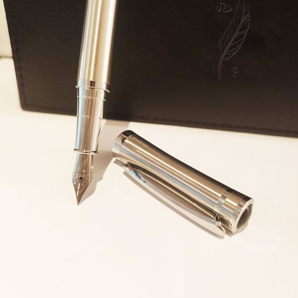 3035 Gold-Tone Steel Fountain Pen