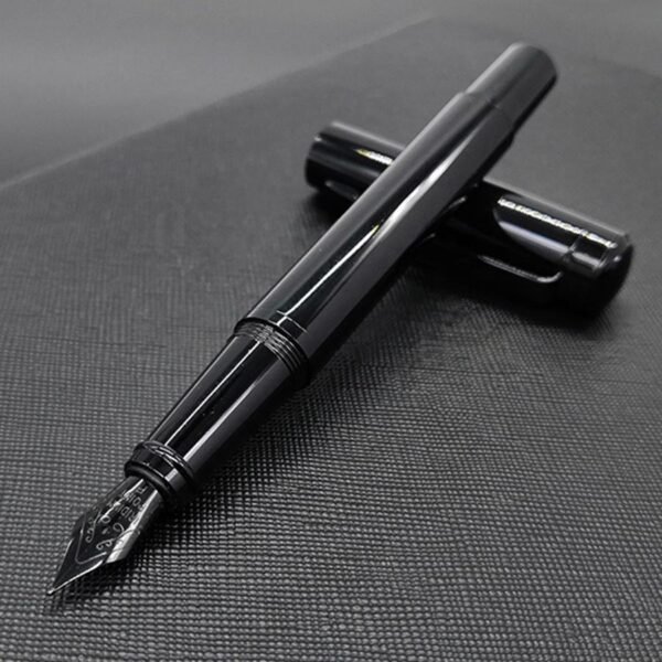 H5f6f2e023dcb458d98feaf382b0bca81A.jpg_960x960q80.jpg JX 002 Matte Black Metal Fountain Pen
