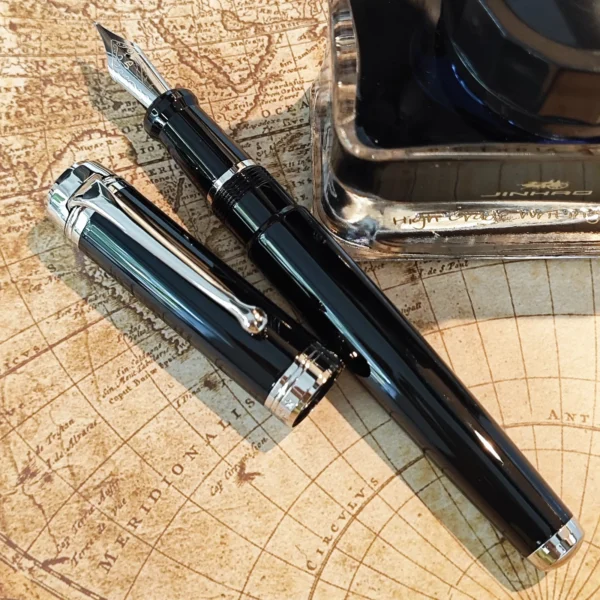 H6c599ff34a8b4f20bda5eff4a8a6a9e5z.webp Black Fountain Pen – Executive-Style Classic Design