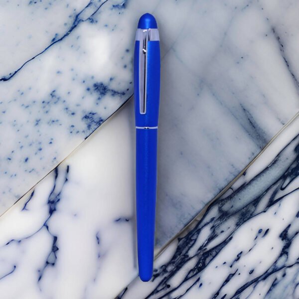 Classic Metal Fountain Pen – Cap & Clip Design