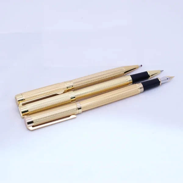 H87db6a2653ae4b41baef0b187e627f36P.webp Gold & Silver-Tone Fountain Pen – Elegant Writing Design