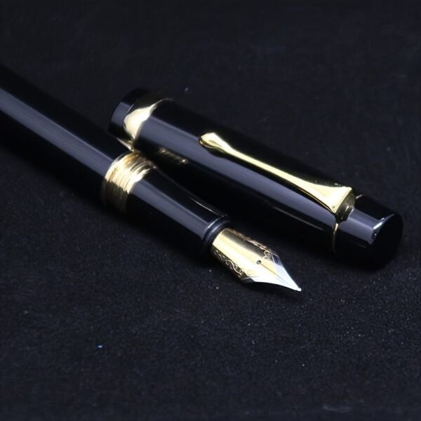 Black Metal Fountain Pen – Classic Iridium-Point Nib