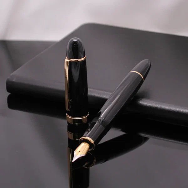 JD 149 Black Metal Fountain Pen – Gold or Silver Trim