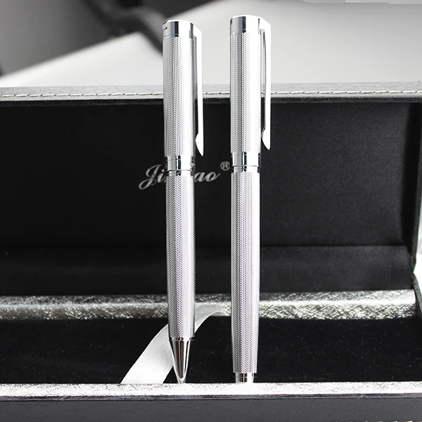 Silver Metal Ballpoint Pen – Minimalist Design