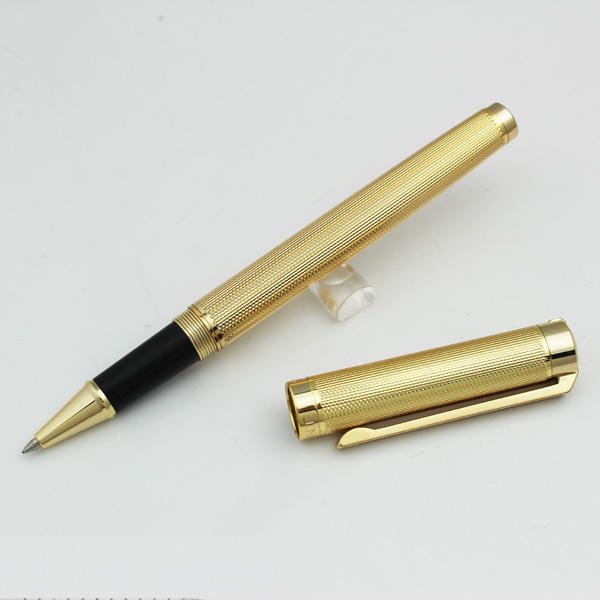 Silver Metal Ballpoint Pen – Minimalist Design