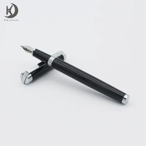 Metal Fountain Pen – Minimalist Writing Design