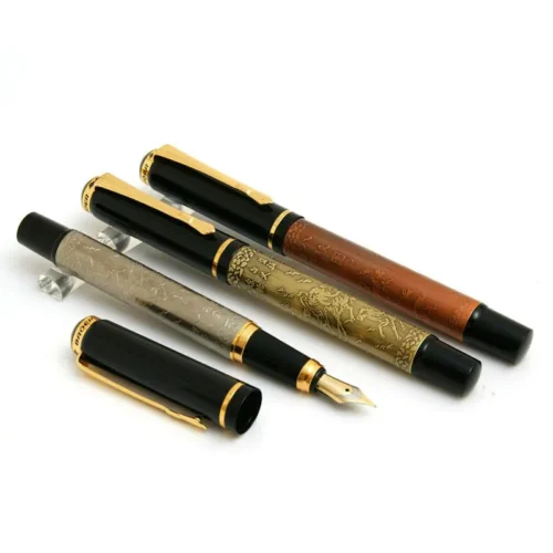 Horse Motif Fountain Pen – Gold-Tone Detail