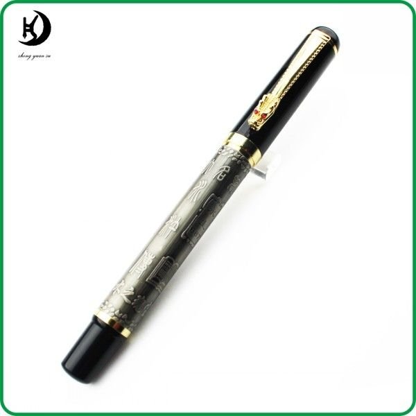 Horse Motif Fountain Pen – Gold-Tone Detail