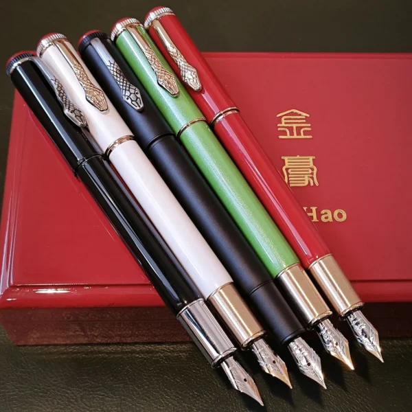 025 Snake Motif Fountain Pen – Fine Nib