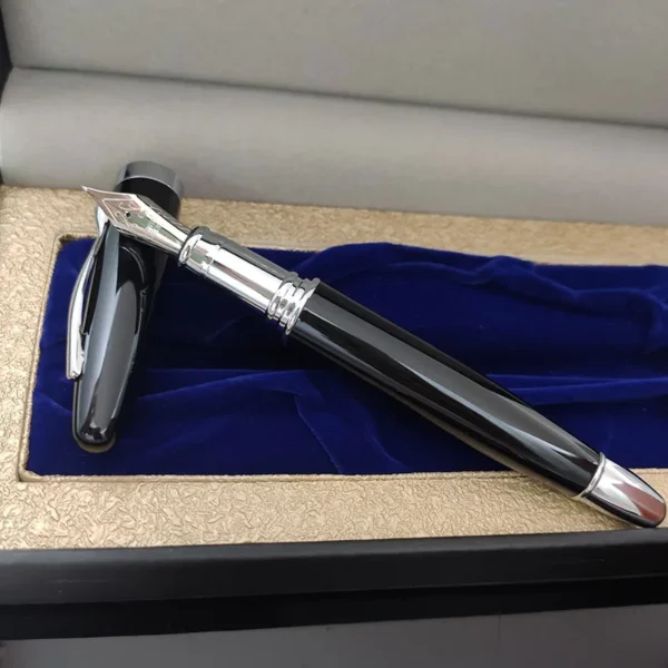 Oversized Fountain Pen – Statement Nib Design