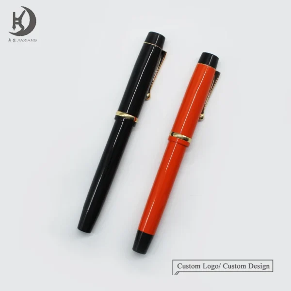 Fine-Nib Fountain Pen – Classic Writing Style