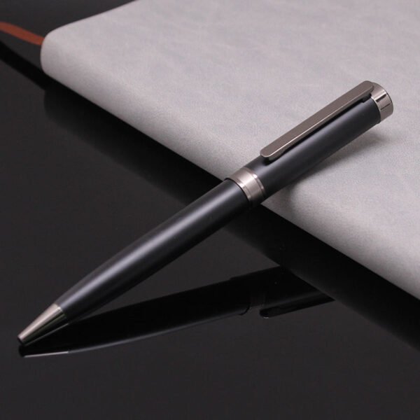 Hda336a98ebda4358a0c756473452607fV.jpg_960x960q80.jpg Chrome & Black Twist-Action Ballpoint Pen