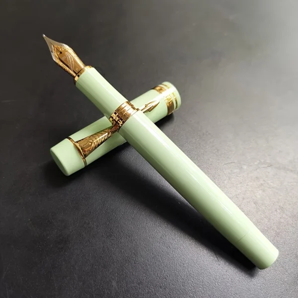 Square-Barrel Fountain Pen – Arrow Clip Design