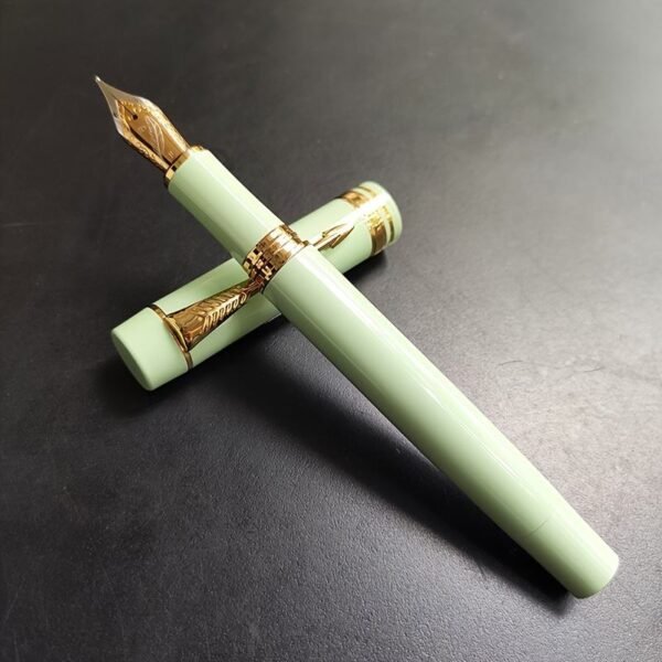 Square-Barrel Fountain Pen – Arrow Clip Design