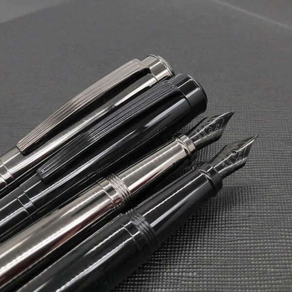 Hf43a26589a774660864fb53e91290ee7w.jpg_960x960q80.jpg JX 002 Matte Black Metal Fountain Pen