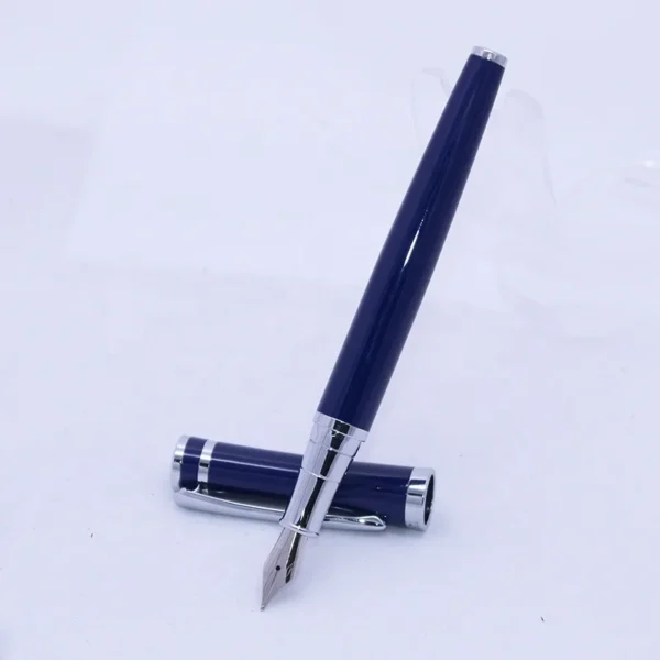 Hf69ee5649e5649c6b4a87501d835d688x.webp Royal Blue Metal Fountain Pen – Classic Design